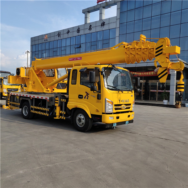 8噸吊車(chē)廠(chǎng)家介紹8噸吊車(chē)磨合期可能會(huì )出現的問(wèn)題